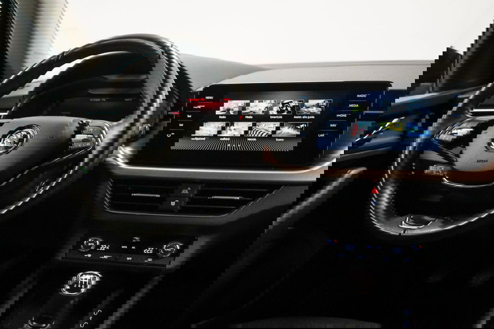 Skoda Kamiq usata a Varese (13)