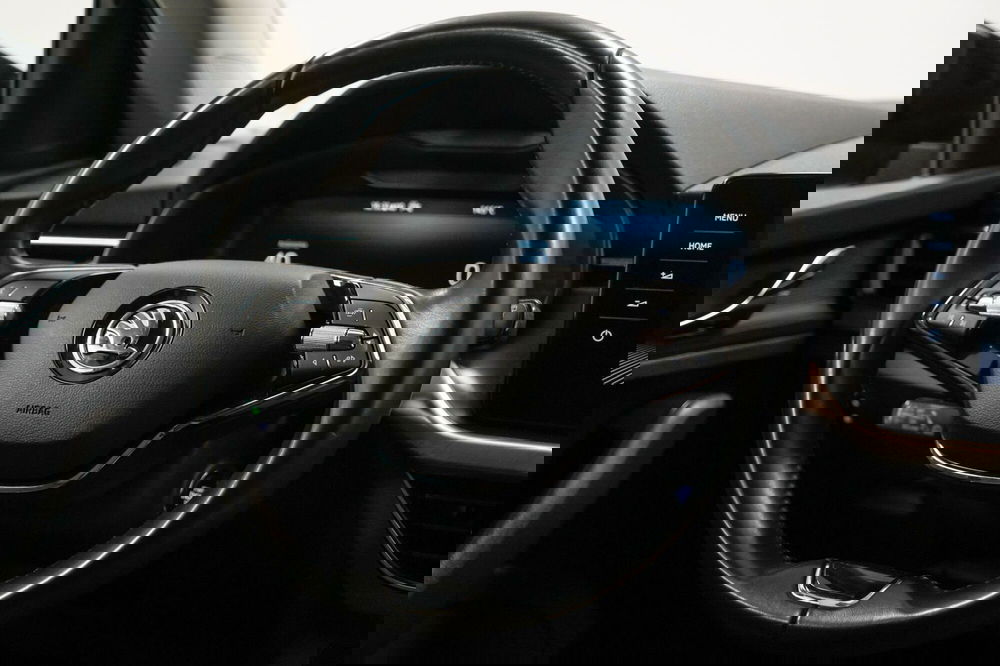 Skoda Kamiq usata a Varese (14)