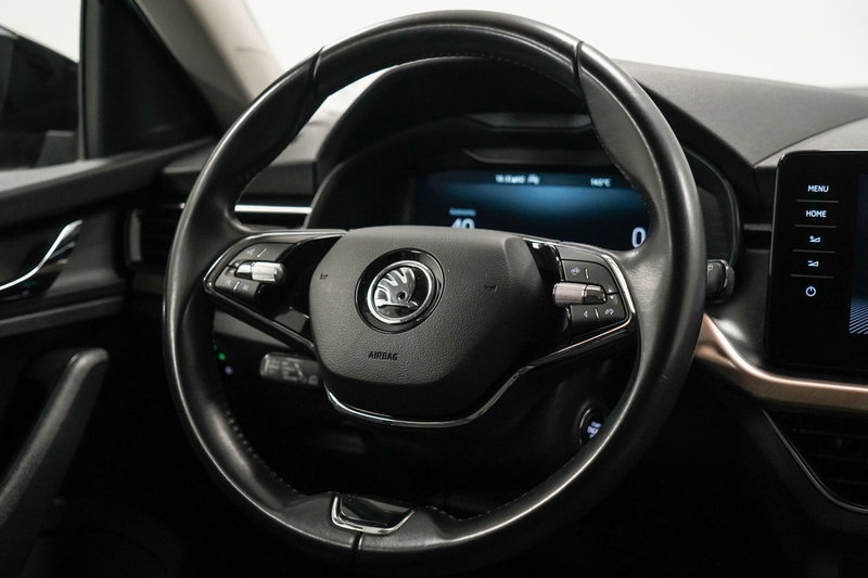 Skoda Kamiq usata a Varese (14)