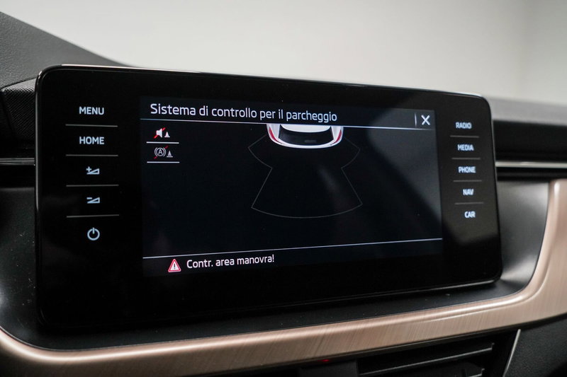 Skoda Kamiq usata a Varese (17)