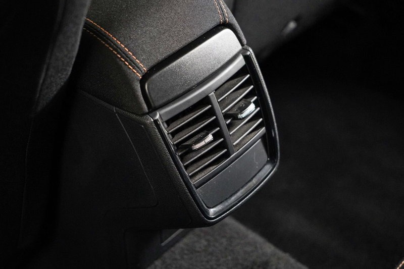 Skoda Kamiq usata a Varese (20)