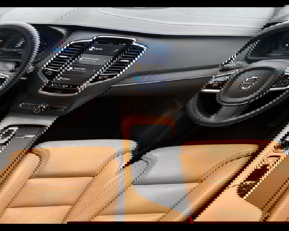 Volvo XC90 usata a Ravenna (10)