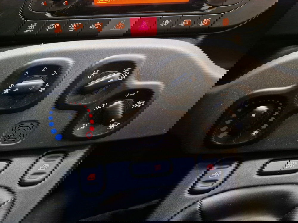 Fiat Panda Cross usata a Varese (10)