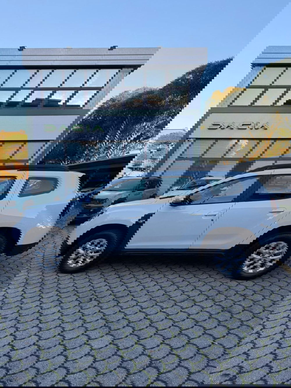 Dacia Duster usata a Firenze (8)