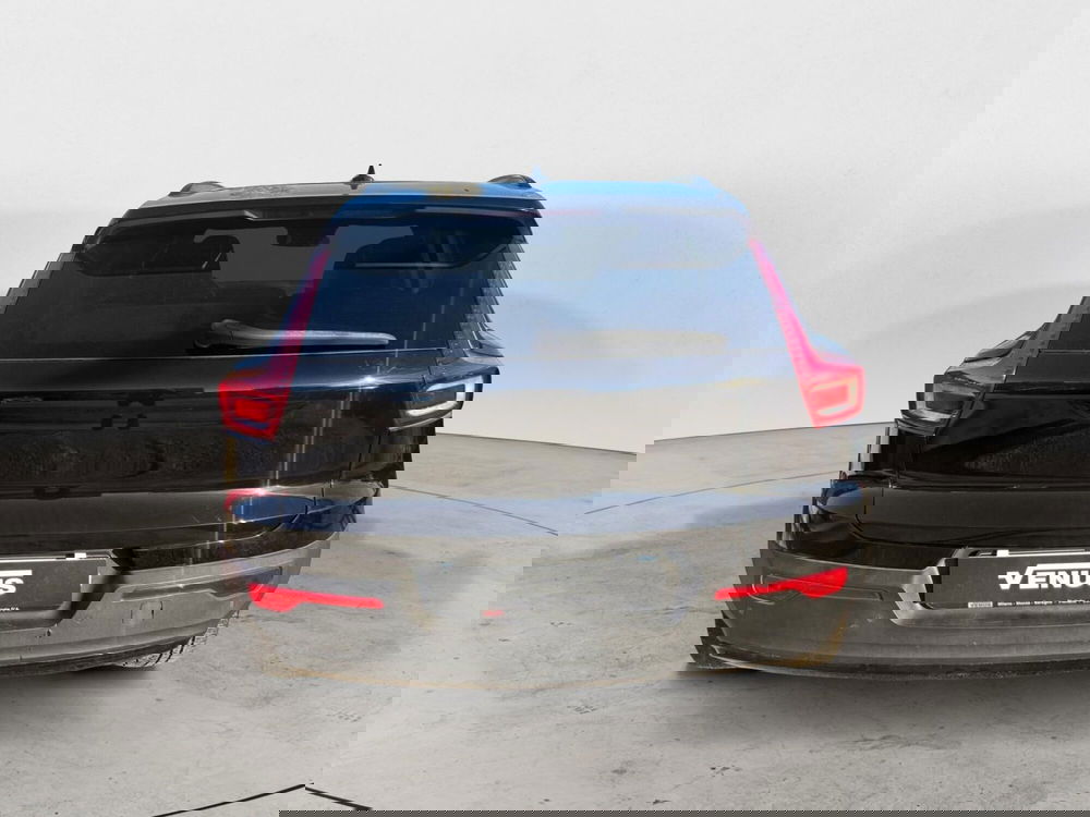 Volvo XC40 usata a Monza e Brianza (5)