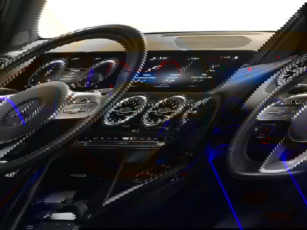 Mercedes-Benz GLB usata a Prato (11)