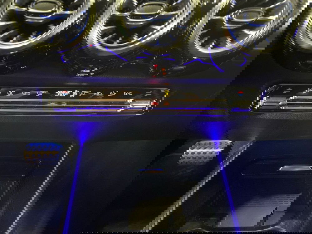 Mercedes-Benz GLB usata a Prato (14)