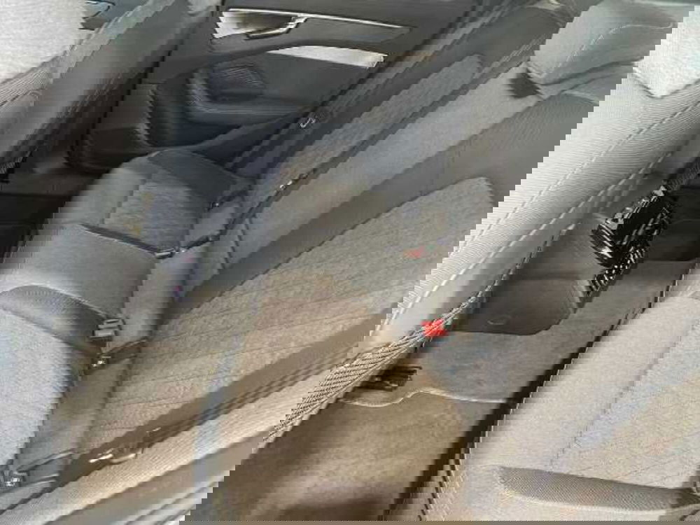 Audi A6 Avant usata a Prato (17)