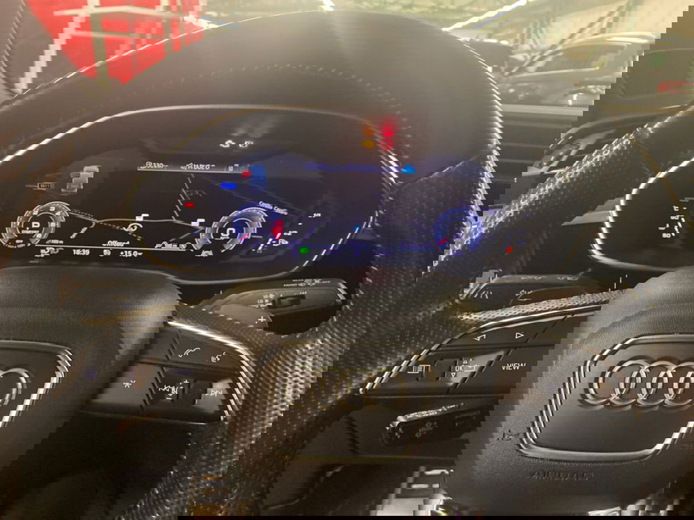 Audi Q3 Sportback usata a Reggio Calabria (10)