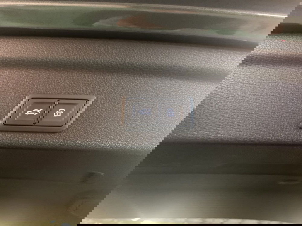 Audi Q3 Sportback usata a Reggio Calabria (17)