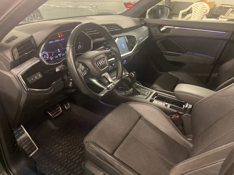 Audi Q3 Sportback usata a Reggio Calabria (9)
