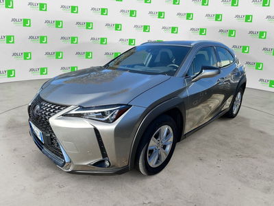 Lexus UX Hybrid Executive del 2020 usata a Ceccano