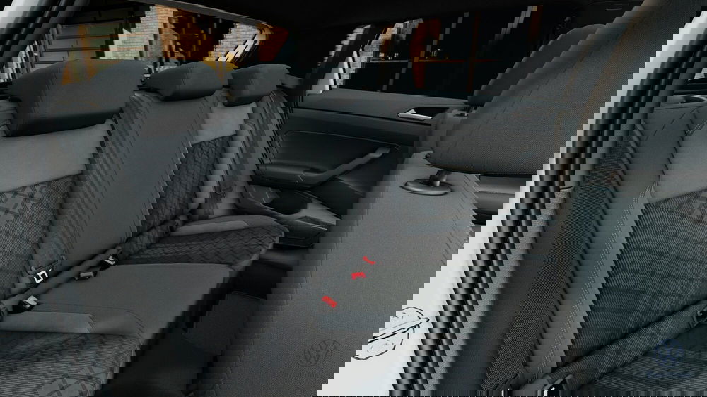 Volkswagen Polo nuova a Catanzaro (12)