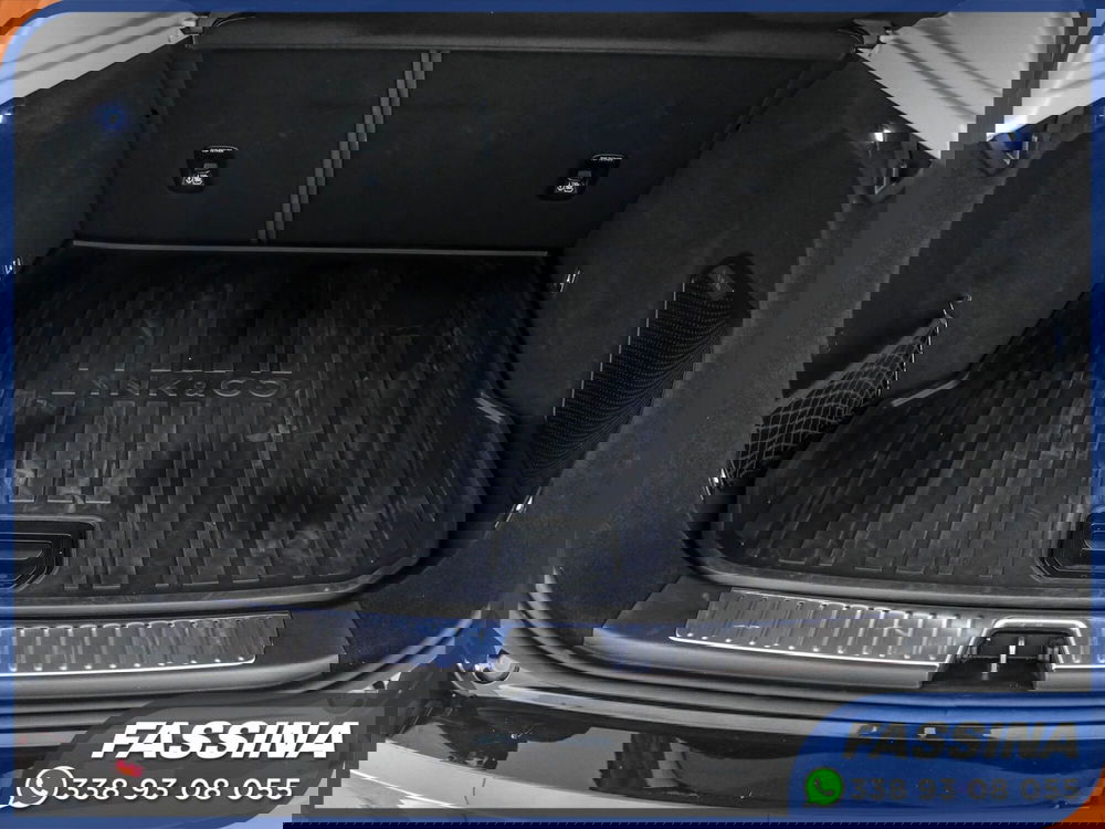 Lynk & Co 01 usata a Milano (10)