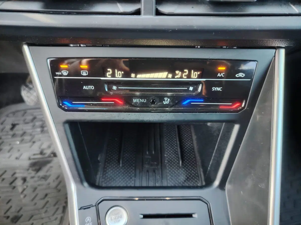 Volkswagen Taigo usata a Massa-Carrara (12)