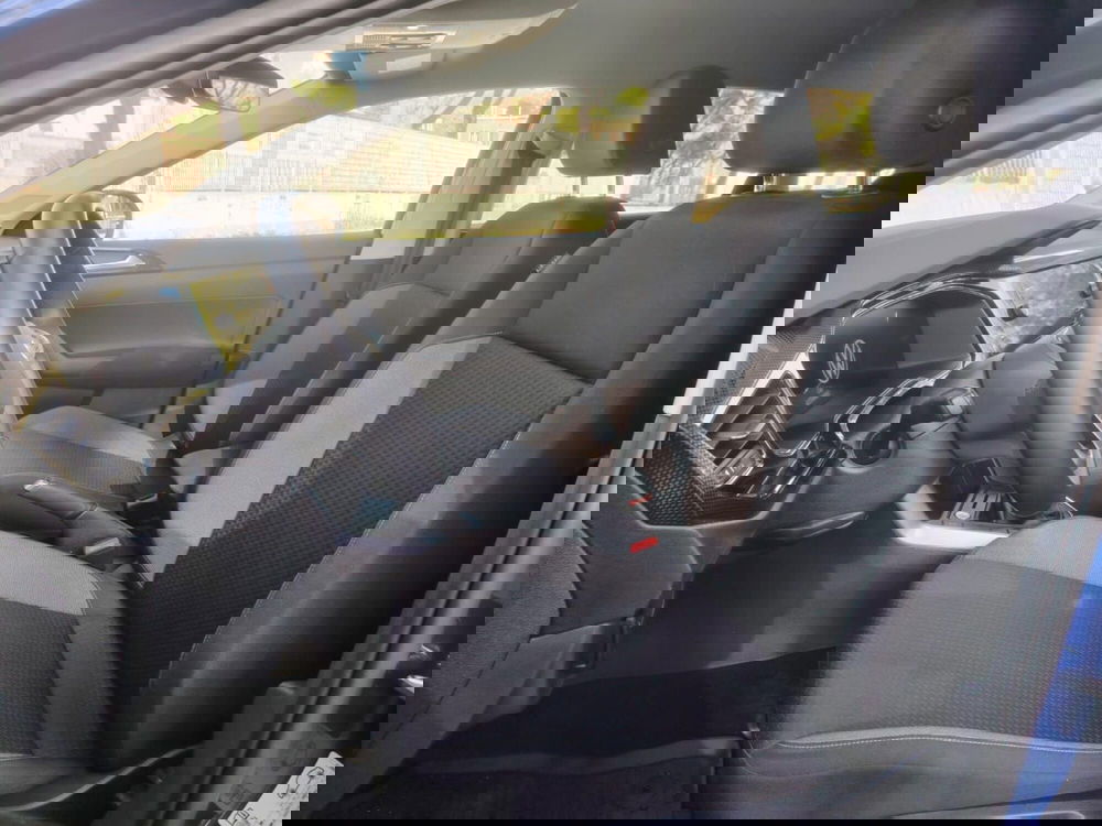 Volkswagen Taigo usata a Massa-Carrara (15)