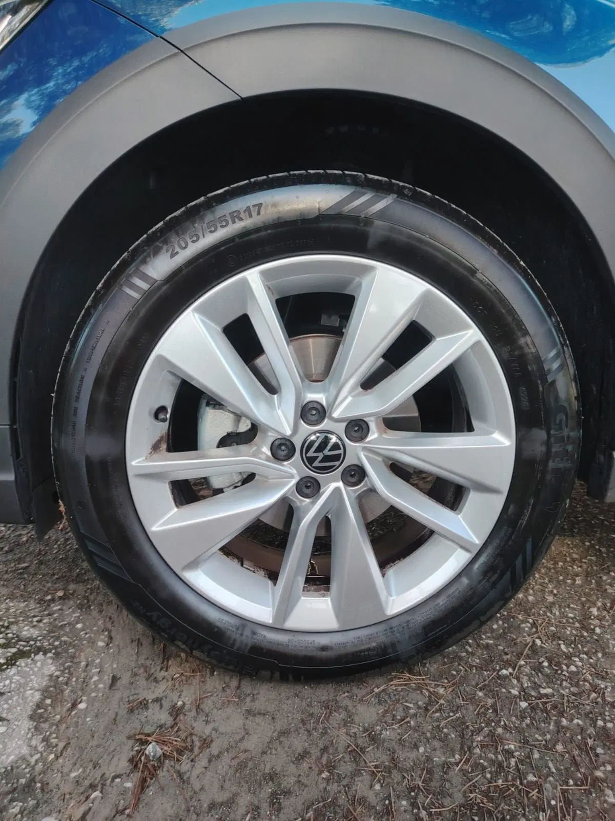 Volkswagen Taigo usata a Massa-Carrara (16)