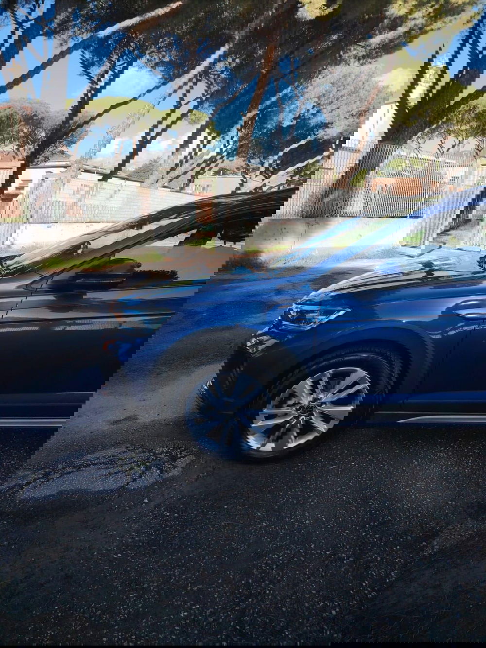 Volkswagen Taigo usata a Massa-Carrara (19)