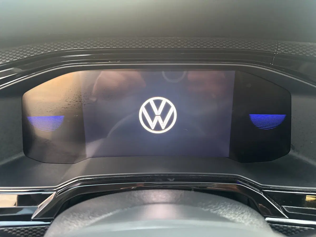 Volkswagen Taigo usata a Terni (16)