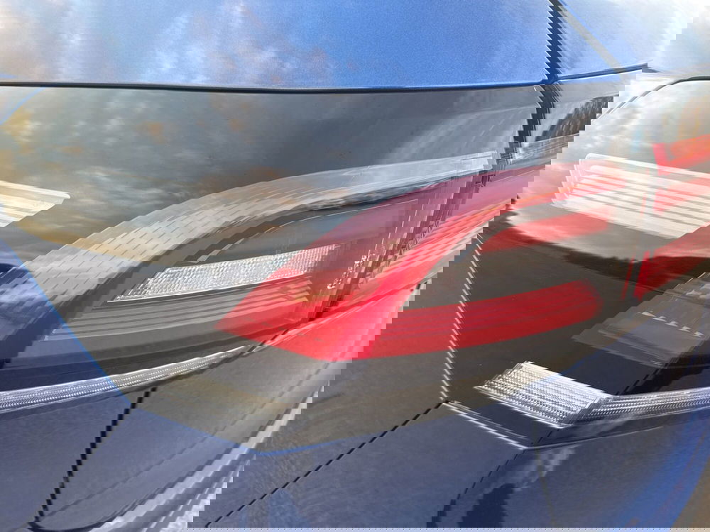 Volkswagen Taigo usata a Terni (8)