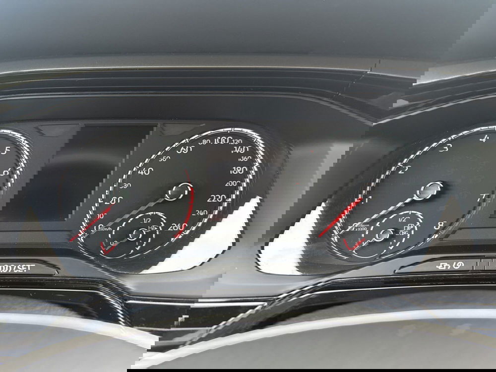 Volkswagen Polo usata a Terni (16)