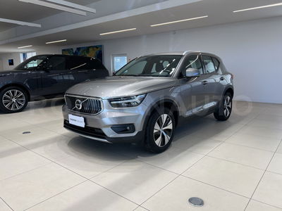 Volvo XC40 T2 Geartronic Momentum Pro del 2021 usata a Forli&#039;