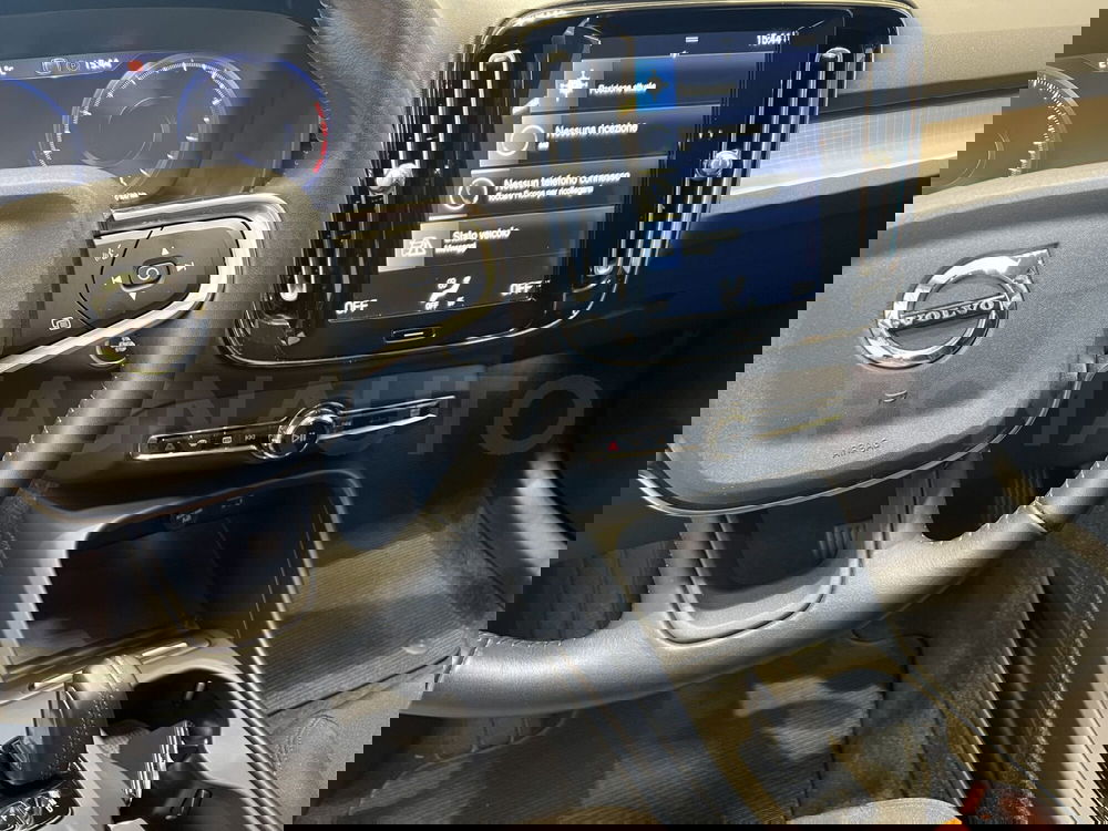 Volvo XC40 usata a Forlì-Cesena (16)