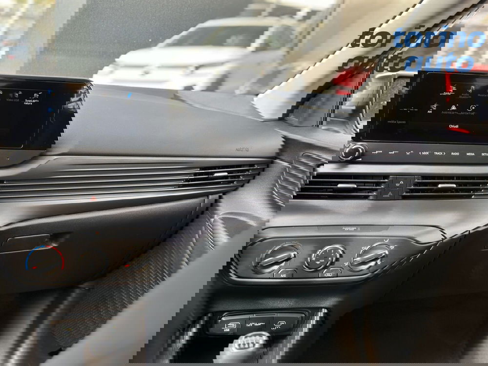 Hyundai Bayon nuova a Torino (15)