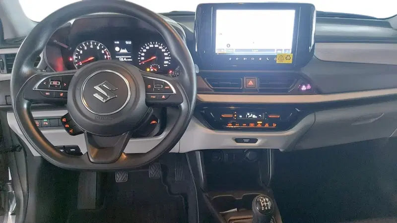 Suzuki Swift nuova a Milano (10)