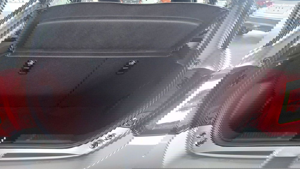 Suzuki Swift nuova a Milano (13)