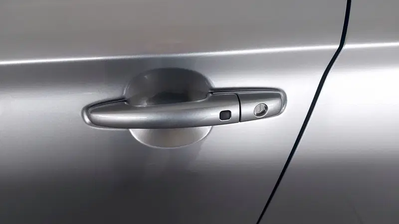 Suzuki Swift nuova a Milano (14)