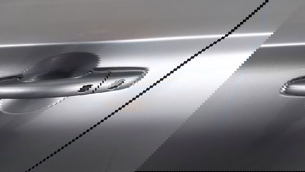 Suzuki Swift nuova a Milano (14)