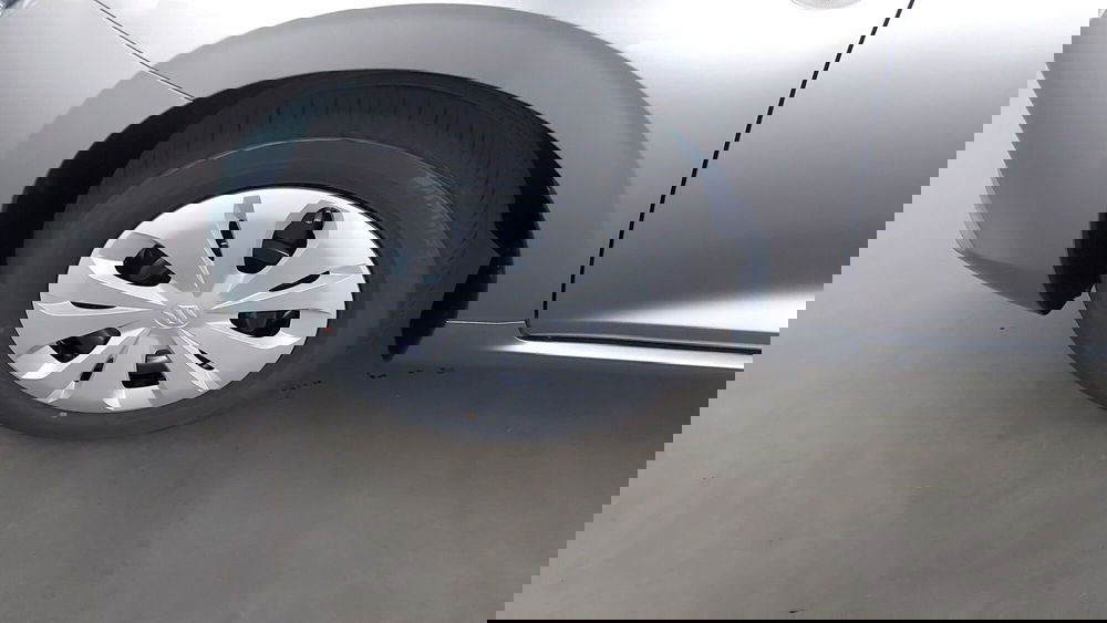 Suzuki Swift nuova a Milano (15)