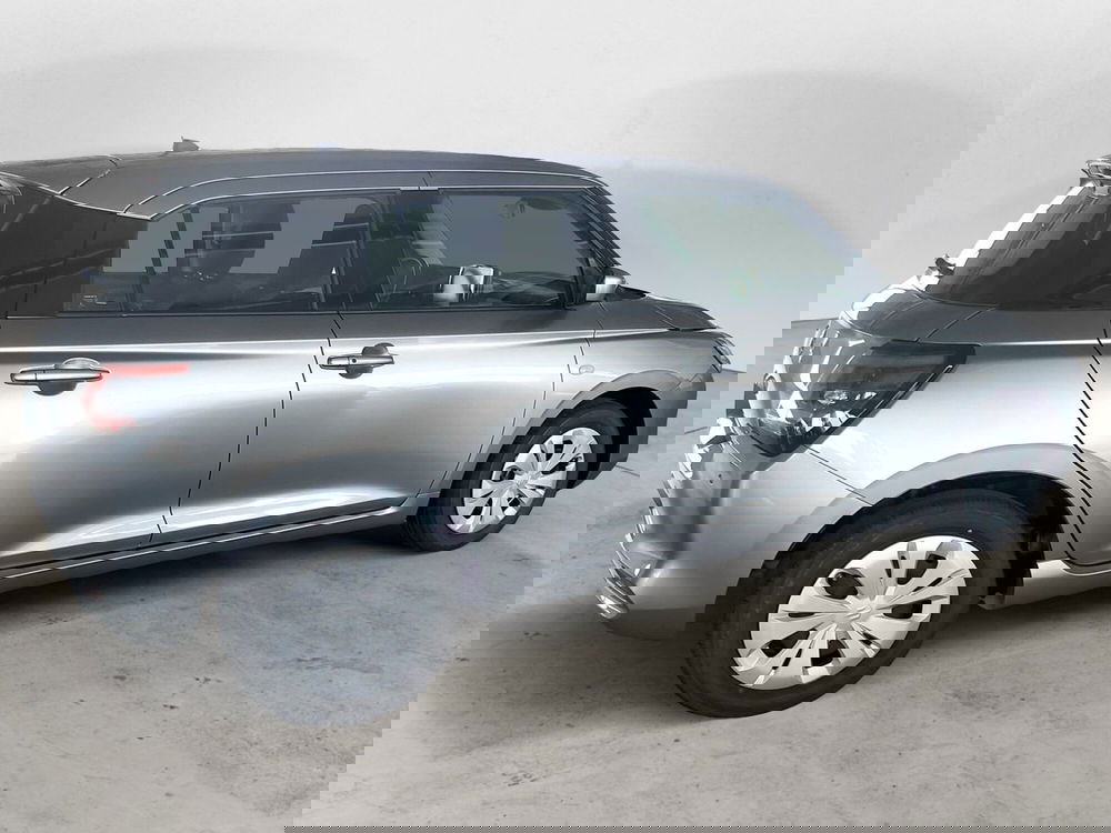 Suzuki Swift nuova a Milano (3)