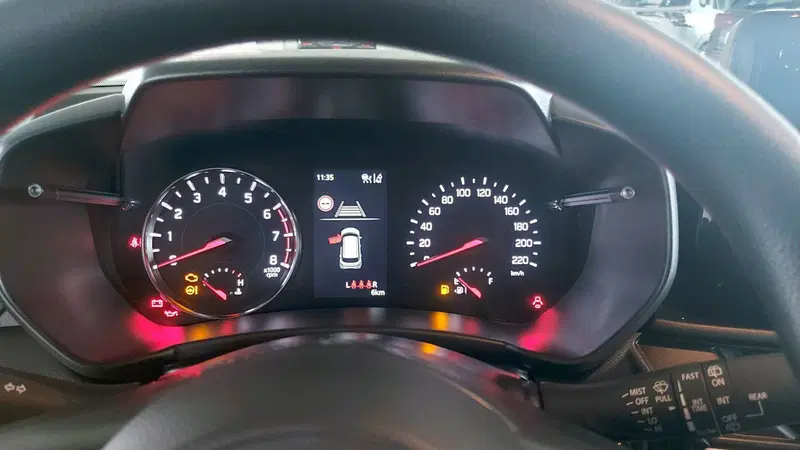 Suzuki Swift nuova a Milano (8)