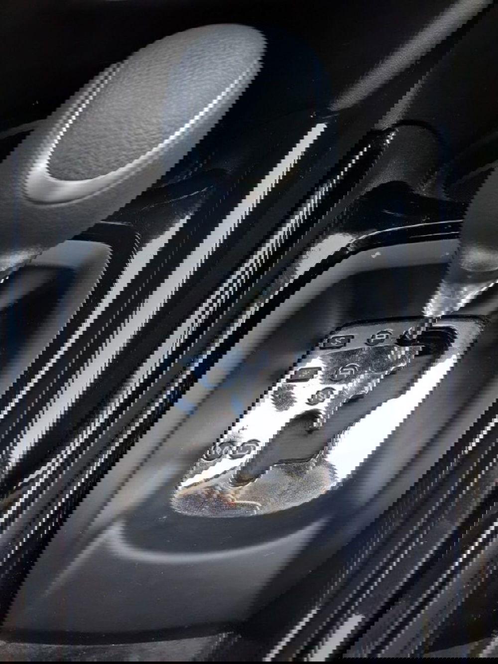 Peugeot 2008 usata a Modena (15)