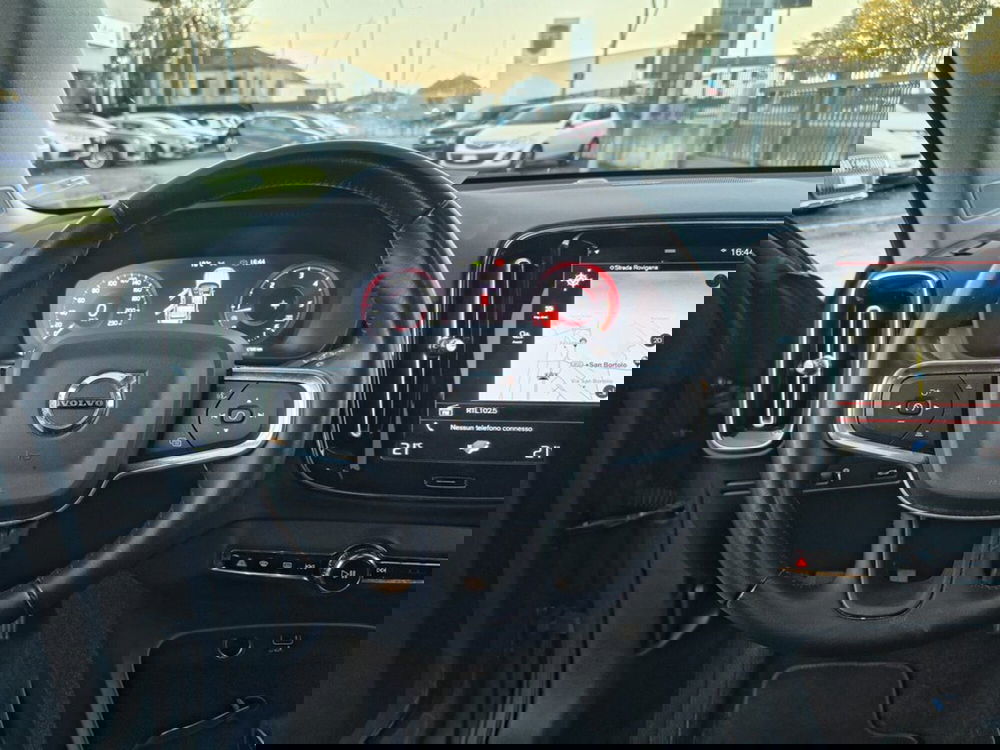 Volvo XC40 usata a Padova (12)