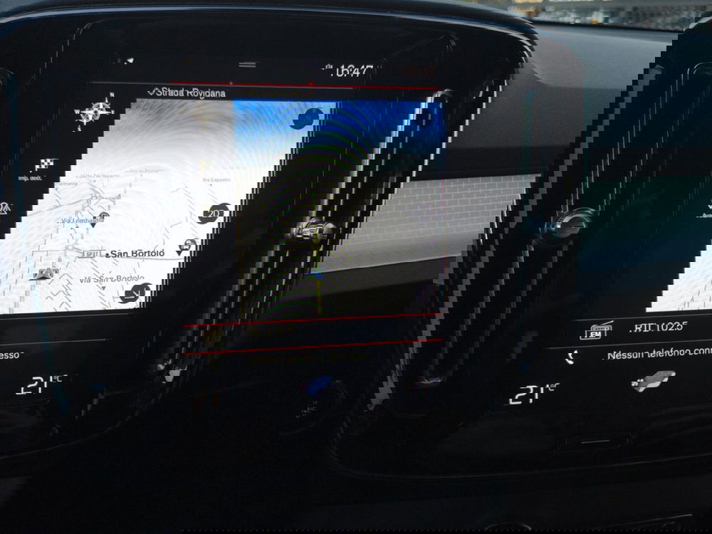 Volvo XC40 usata a Padova (16)