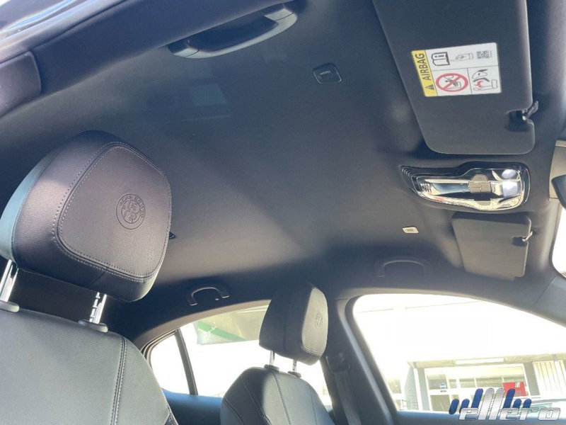 Alfa Romeo Stelvio usata a Cuneo (19)