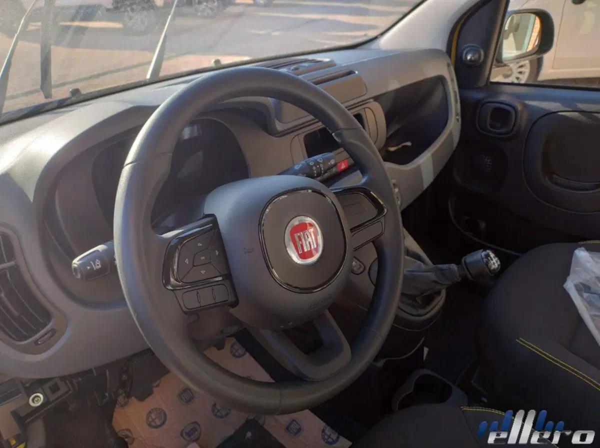 Fiat Panda Cross nuova a Cuneo (5)
