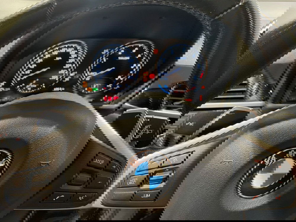 BMW X1 usata a Genova (15)