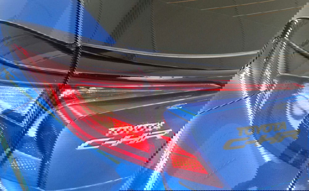 Toyota Toyota C-HR usata a Terni (16)
