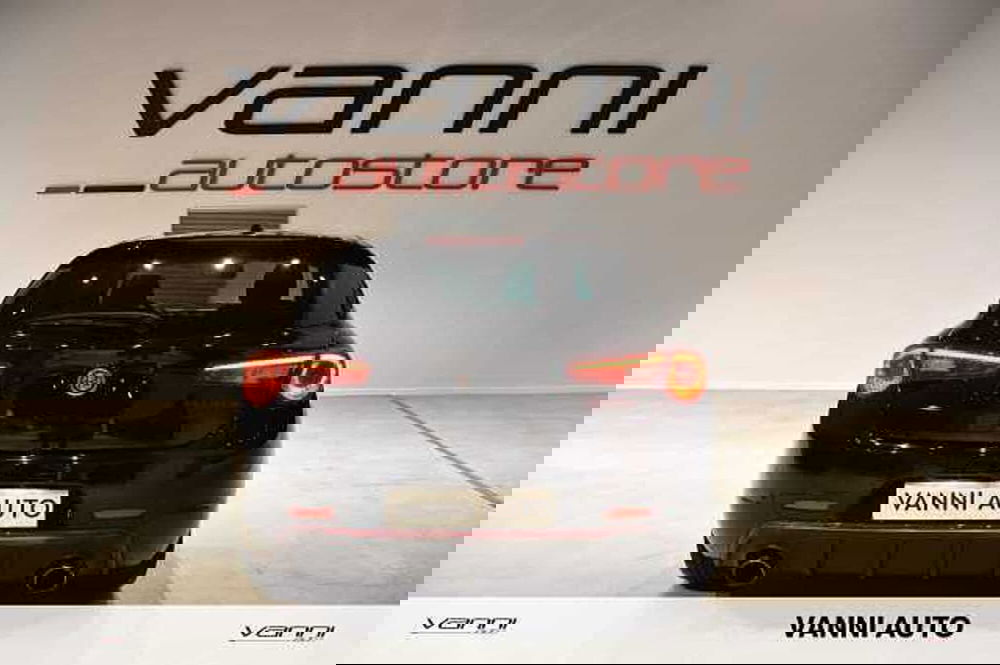 Alfa Romeo Giulietta usata a Verona (4)