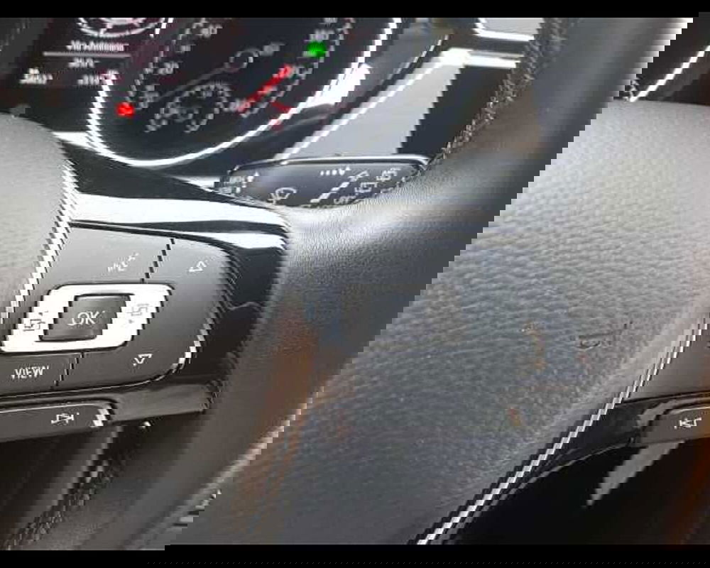 Volkswagen Touran usata a Napoli (10)