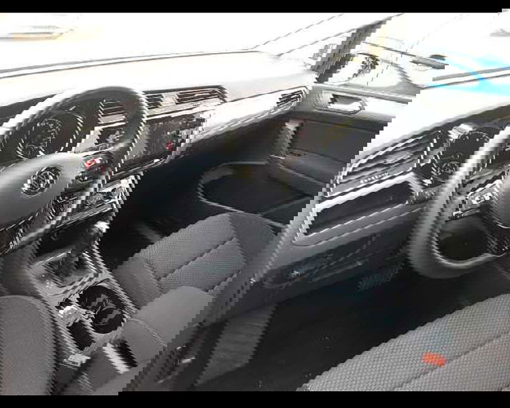 Volkswagen Touran usata a Napoli (15)