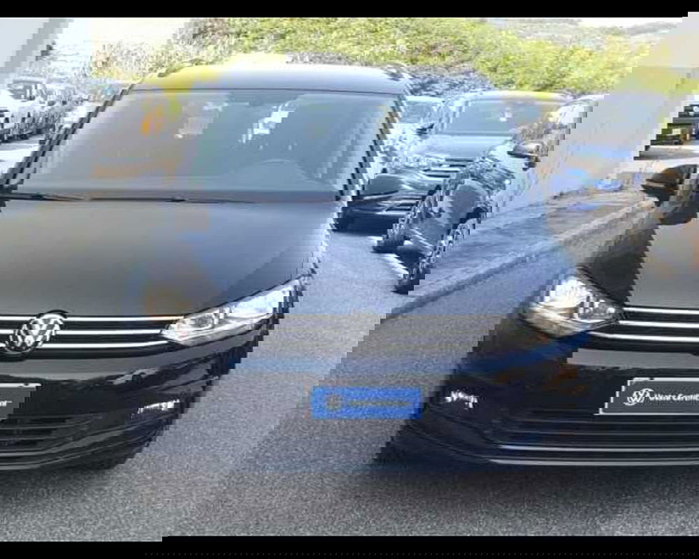 Volkswagen Touran usata a Napoli (2)