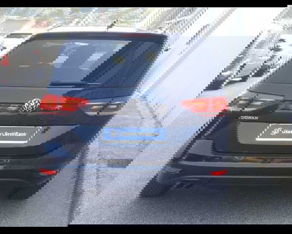 Volkswagen Touran usata a Napoli (6)