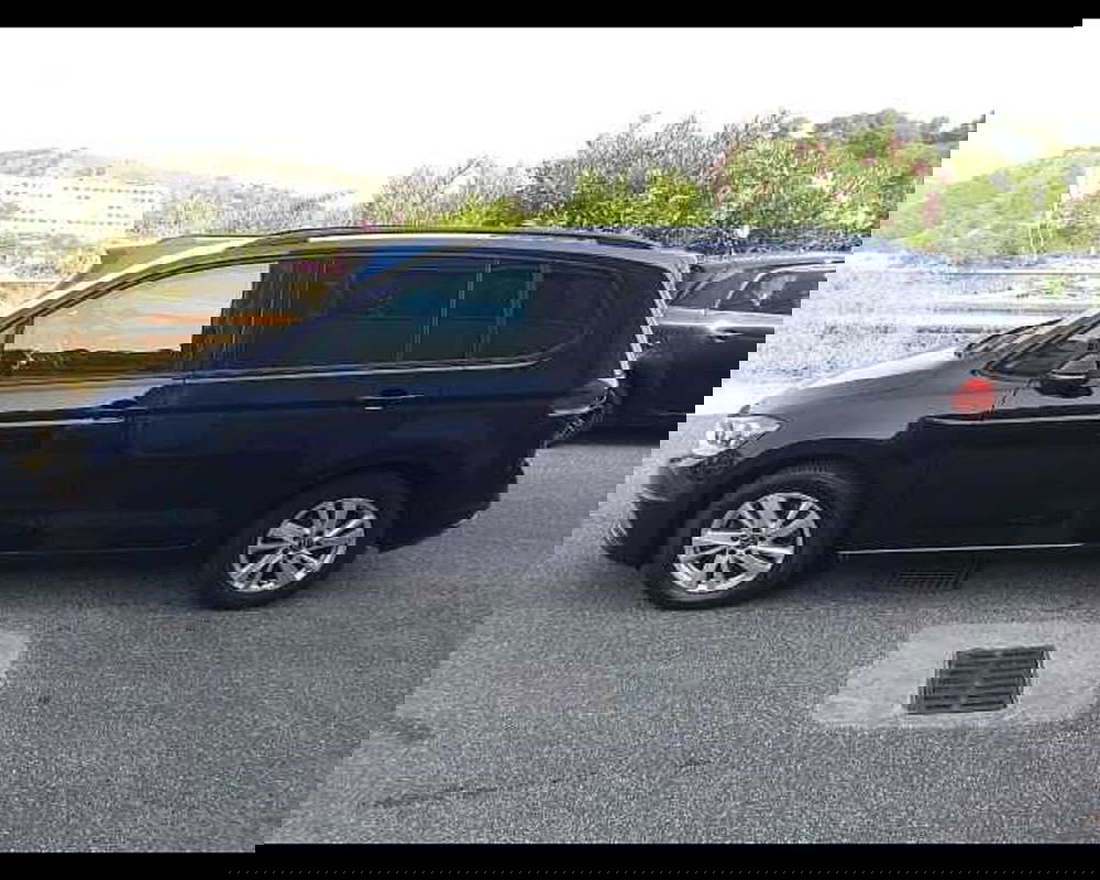 Volkswagen Touran usata a Napoli (8)