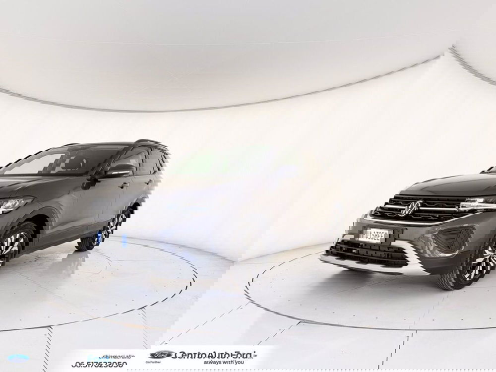 Volkswagen T-Cross nuova a Roma