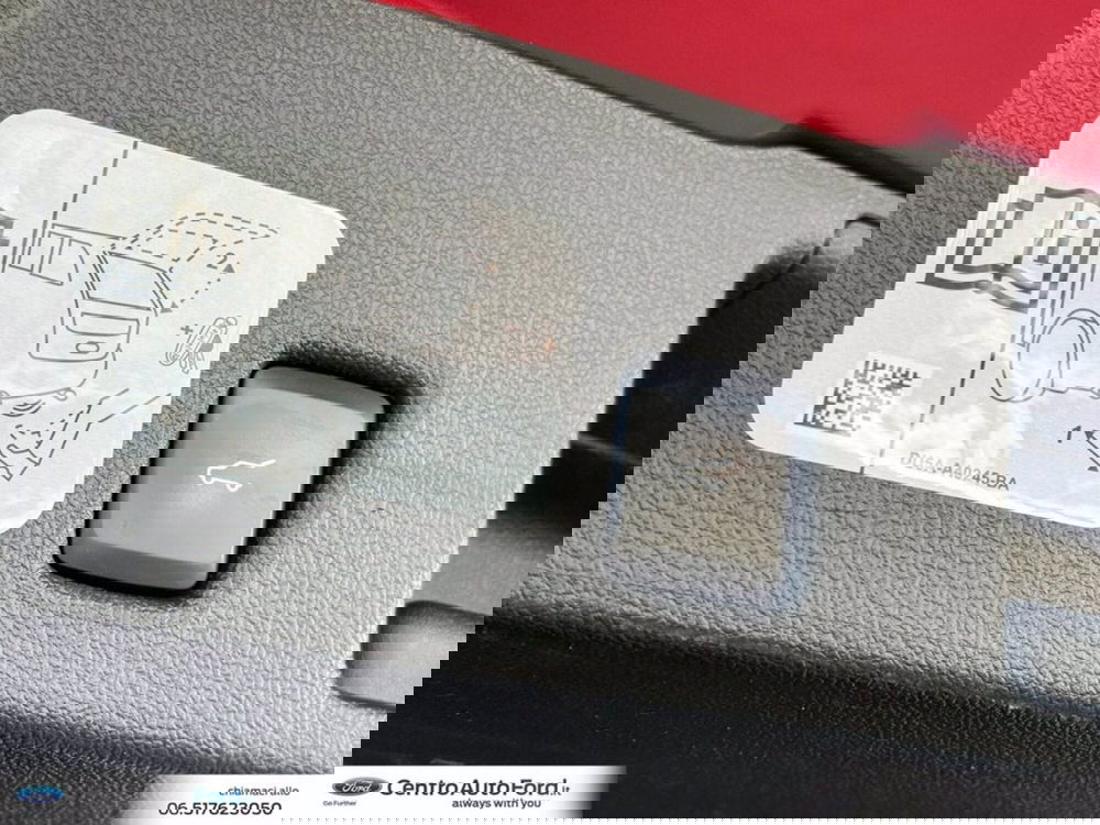 Ford Kuga usata a Roma (12)